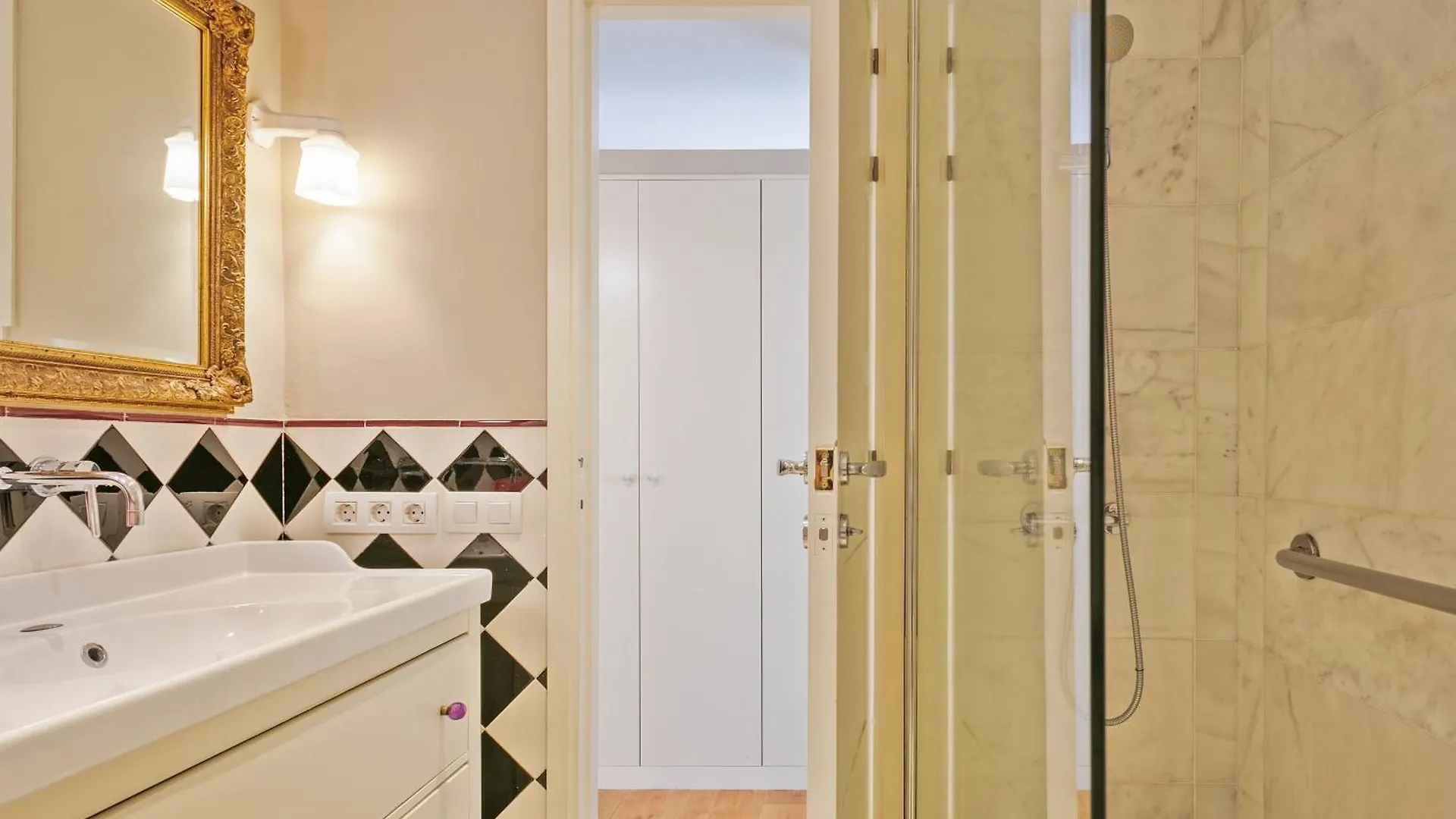 Alcam Olimpic Apartment Barcelona Spain