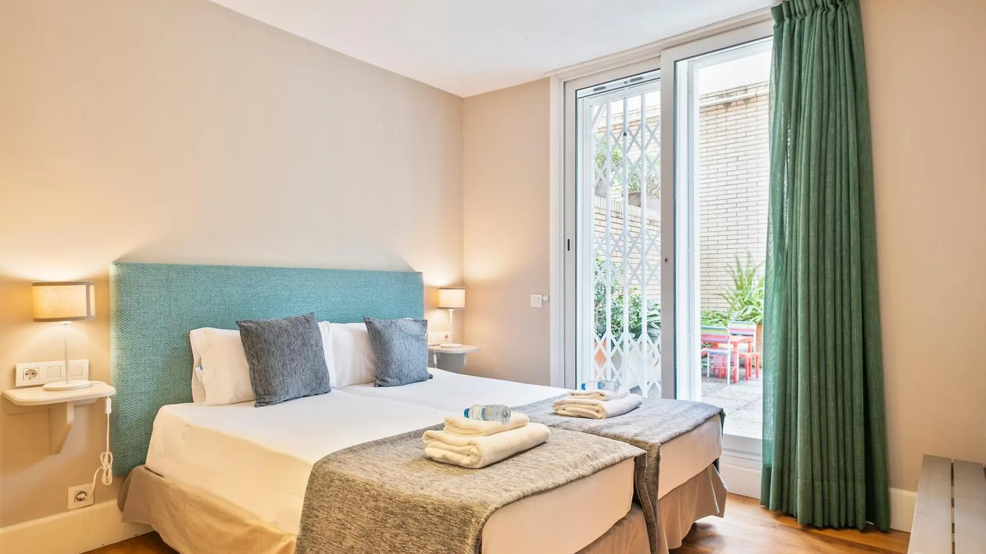 Alcam Olimpic Apartment Barcelona 0*,  Spain